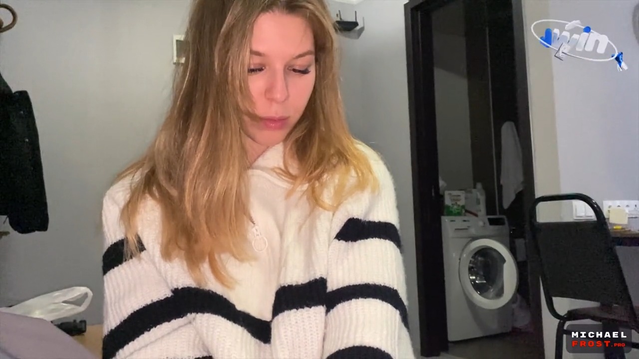 Скачать бесплатно Только в анал, в киску не дам! У тебя девушка есть и я твоя сестра